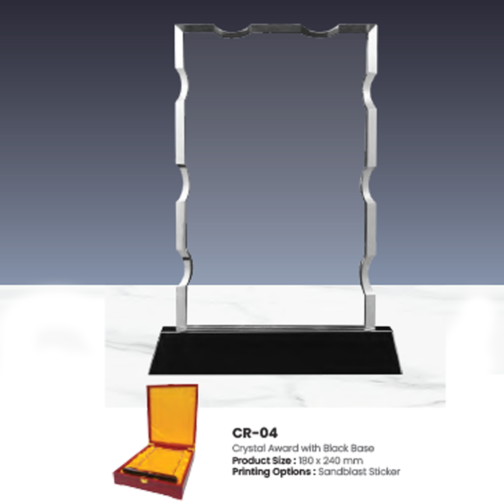 CR-04 Crystal Award with Black Base – Premium Glass Trophy (180 x 240 mm)